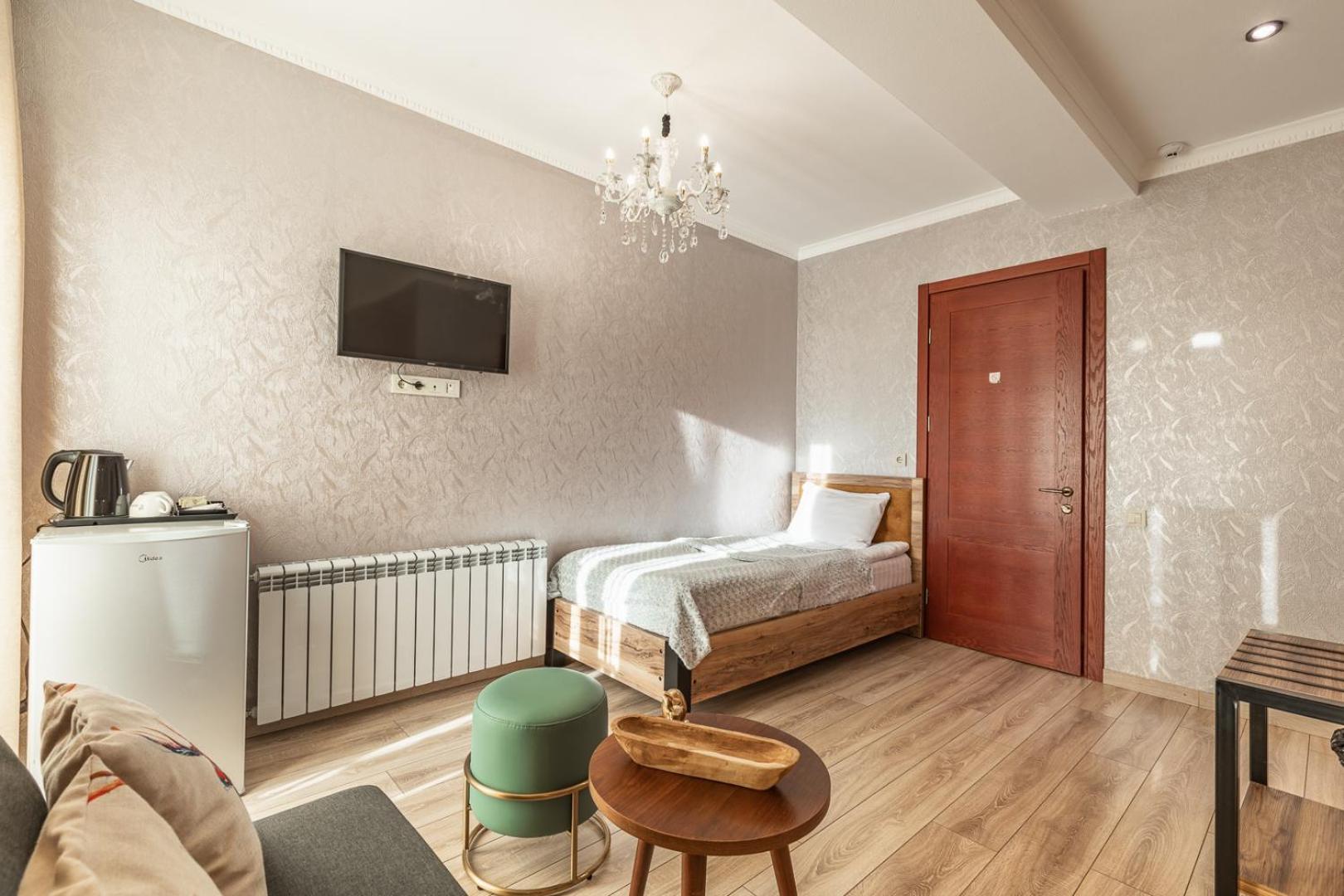 Hotel Gold Tower Mestia Phòng bức ảnh
